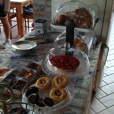 A Casa Giuli לינה וארוחת בוקר *